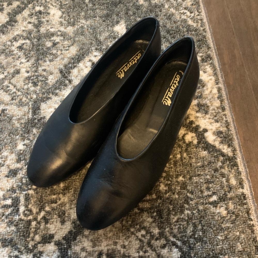 Black Intervalle Shoe